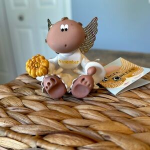 NWT ANGEL CHEEKS NOVEMBER ANGEL